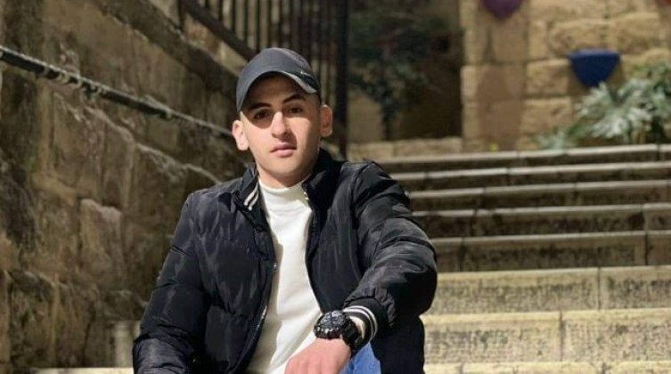 جماهير شعبنا تشيع جثمان الشهيد بدر مصري بنابلس