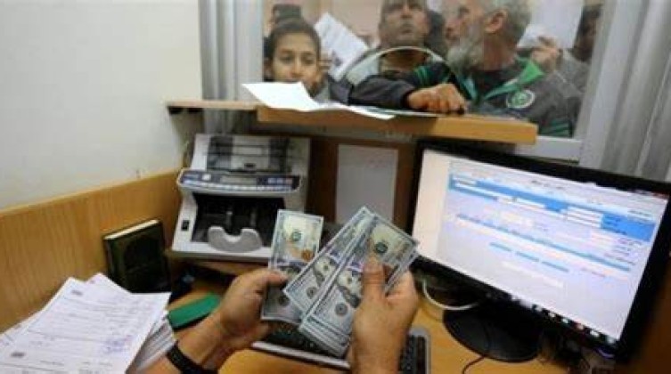 المالية تعلن موعد صرف مخصصات ذوي الشهداء والأسرى المقطوعة رواتبهم