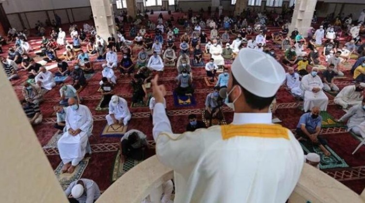 تعرّف على خطيب مسجدك اليوم الجمعة 21 يوليو 2023