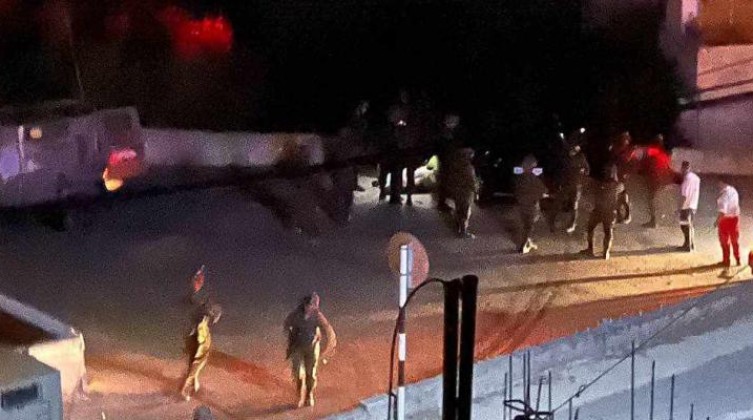 استشهاد شاب واعتقال آخر مصاباً برصاص قوات الاحتلال في نابلس