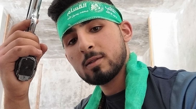 الشهيد القسامي المجاهد أحمد ياسين هلال غيظان 2