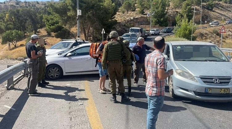 الاحتلال يتخذ إجراءً عقب عملية حاجز تقوع وإعلام إسرائيلي يكشف نوع سلاح المنفذ