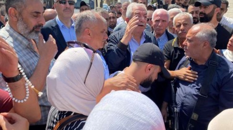 بالصور: وفد من قيادة فتح يتفقد جنين ومخيمها