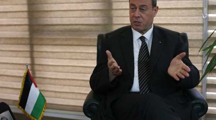 سفارة فلسطين لدى مصر توضح بشأن تصريحات منسوبة للسفير دياب اللوح