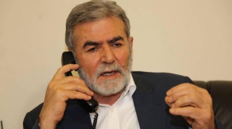 النخالة يكشف تفاصيل اتصال هاتفي مع ماجد فرج