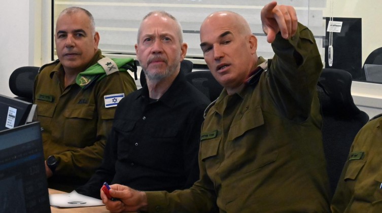 قائد عسكري إسرائيلي يكشف احتمالية مواجهة مع حزب الله