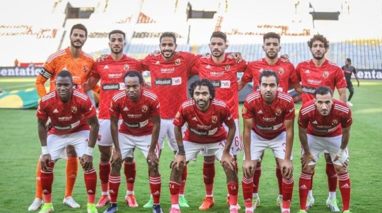 تعرف على التشكيل المتوقع للأهلى امام المصرى البورسعيدي