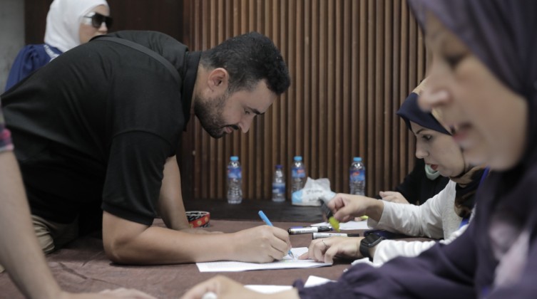 انتخاب مجلس بلدي شبابي لبلدية غزة