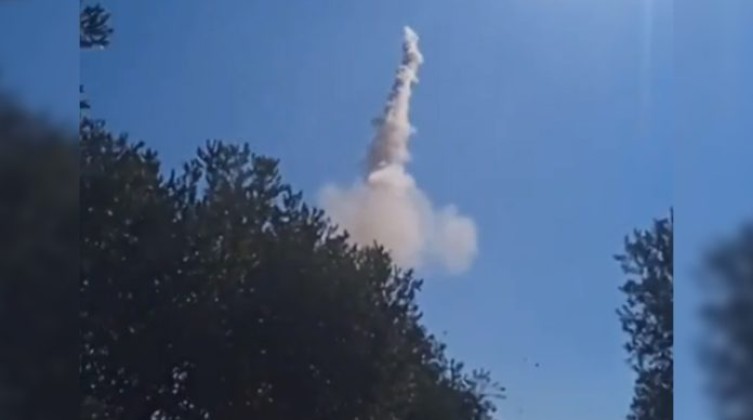 بالفيديو: كتيبة العياش تستهدف مستوطنة شاكيد غرب جنين بصاروخين