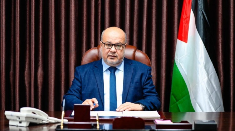 الدعليس يُهاتف عائلة قوطة