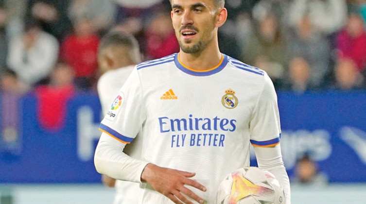 ريال مدريد يعلن تفاصيل إصابة داني سيبايوس