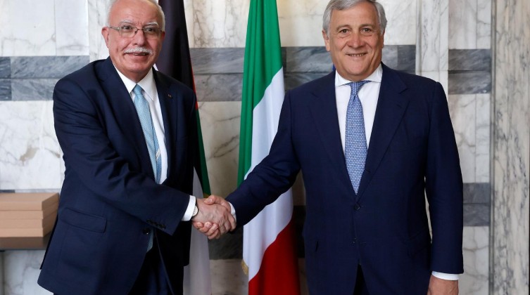 المالكي يبحث مع نظيره الإيطالي آخر المستجدات