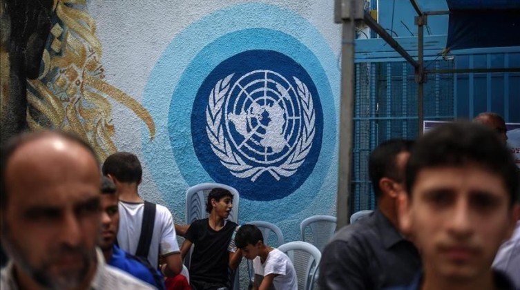 أبو هولي: مؤتمر هام غدًا سيبحث أوضاع اللاجئين وأزمة أونروا المالية