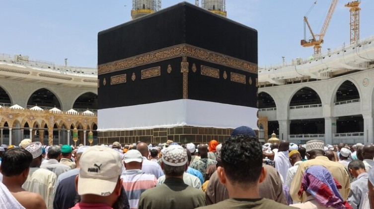 رجل هندي يحج 37 مرة على التوالي.. لهذا السبب