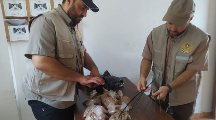 "غزة": المباحث العامة تضبط 450 قطعة مفرقعات خطرة