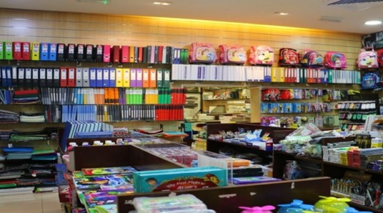 الاقتصاد برام الله تتحدث بخصوص المستلزمات الدراسية