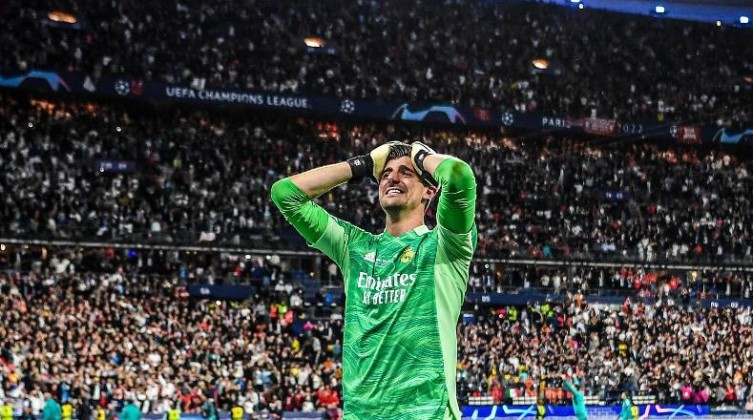 ريال مدريد يعلن إصابه "كورتوا " بقطع في الرباط الصليبي