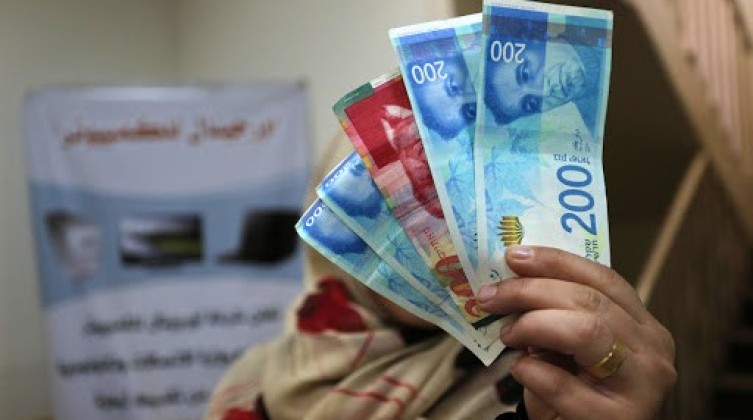 مجدلاني يتحدث عن موعد صرف شيكات الشؤون الإجتماعية