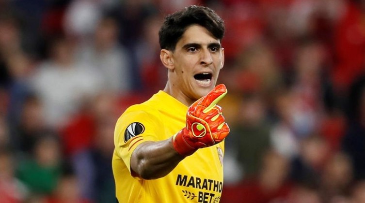 ياسين بونو يرد على قرار ريال مدريد