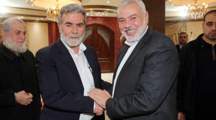مسؤول إيراني كبير يهاتف هنية والنخالة