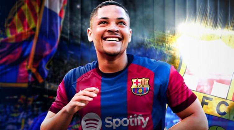 أتلتيكو باراناينسي يصدم برشلونة بشأن فيتور روكي