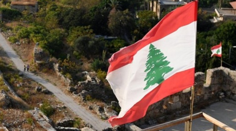 مقتل جنديين لبنانيين في سقوط مروحية عسكرية