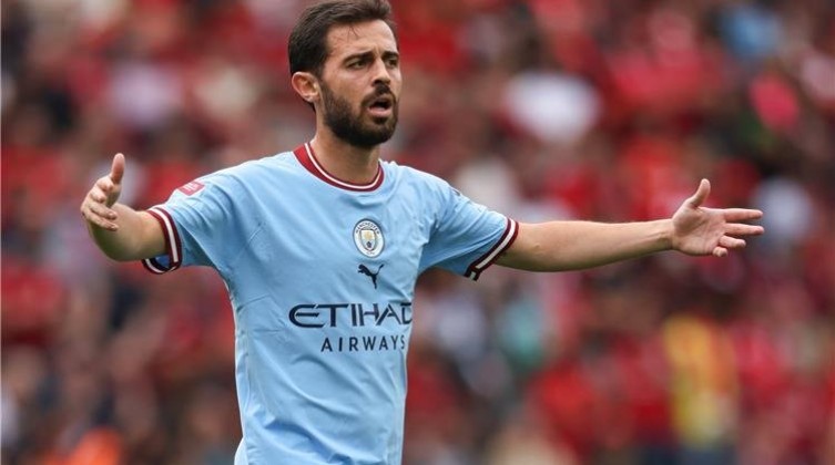 مانشستر سيتي يرفض رحيل بيرناردو سيلفا