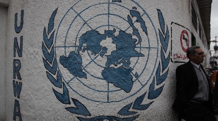 مفوض أونروا: نحذر من "كارثة تلوح في الأفق"