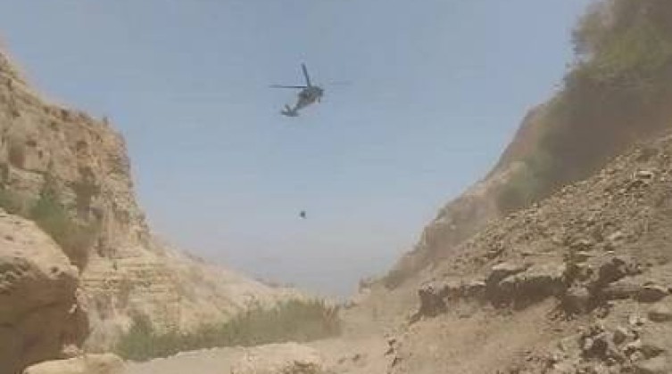 مصرع اسرائيلي وإصابات بانهيار صخري في منطقة البحر الميت