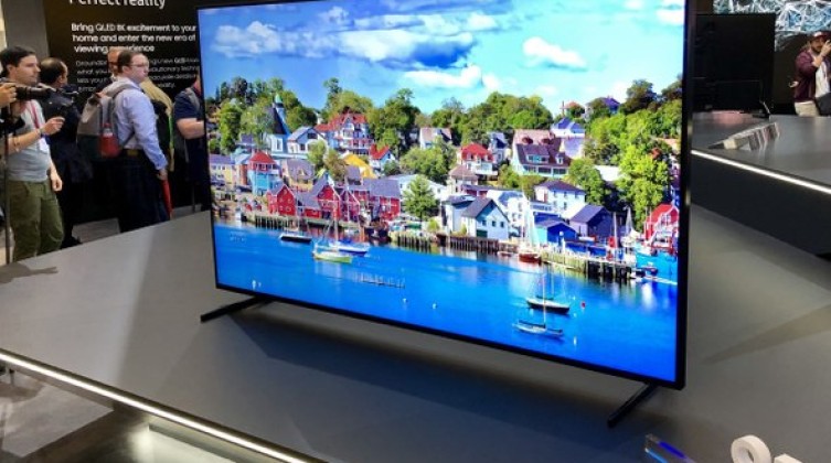 سامسونغ تطلق جهاز تلفاز بسعر خيالي