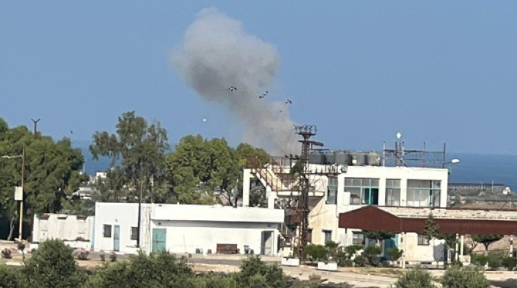 بالفيديو: الاحتلال يزعم استهداف طائرة مسيرة فوق غزة