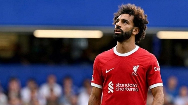 رسمياً.. محمد صلاح يطلب الرحيل عن ليفربول