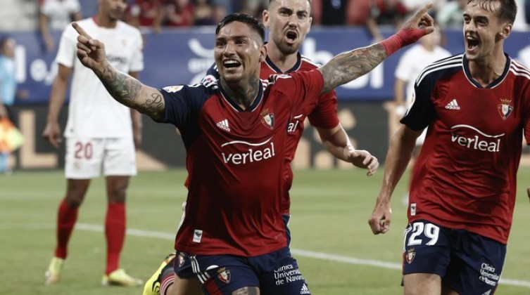 أوساسونا يضرب سيلتا فيجو بثنائية في الدوري الإسباني