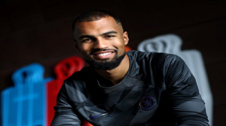 تشيلسي يتعاقد مع حارس إسباني جديد بديل ميندي