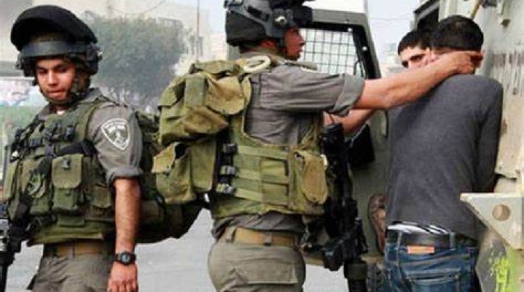 الاحتلال يعتقل أسيرا محررا من جنين على حاجز عسكري