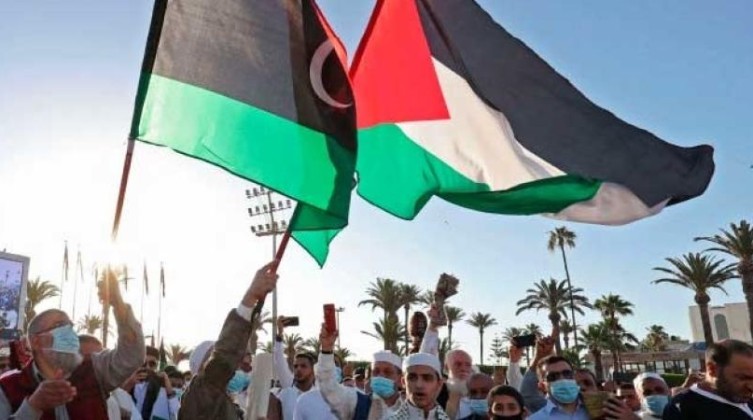 أول تعقيب من "حماس" على الرفض الليبي للتطبيع مع الاحتلال