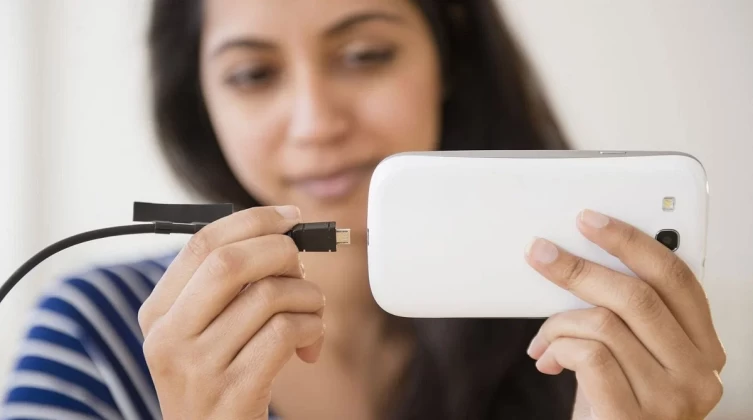 آبل تطلق تحذيرًا جديدًا لمستخدمي هواتفها