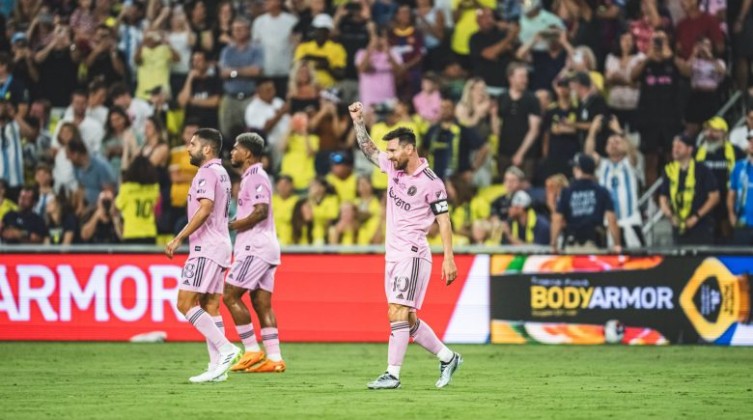 أول تعليق من ميسى بعد التتويج بلقب كأس الدوريات مع إنتر ميامى