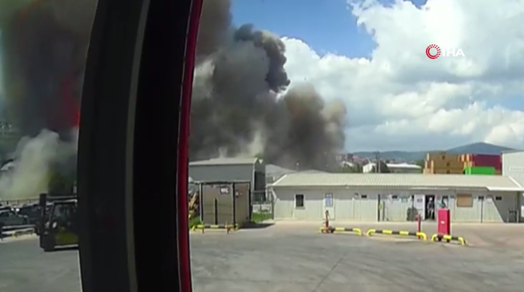 بالفيديو: تركيا: إصابة 4 أشخاص جراء انفجار في إسطنبول