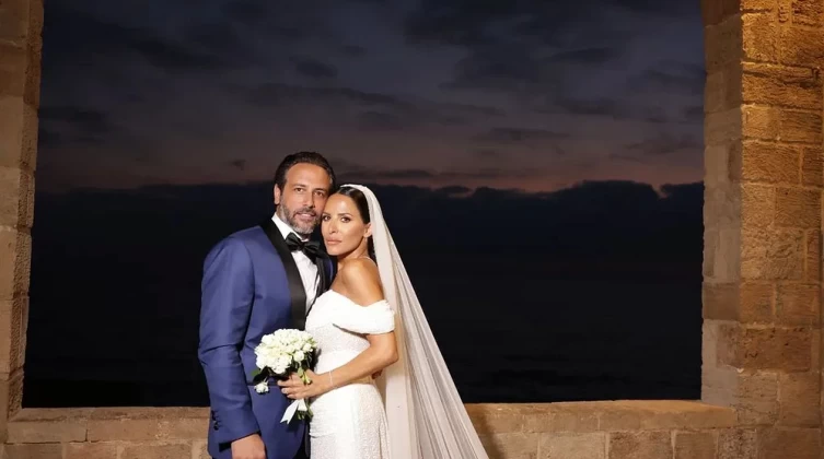 مذيعة ومراسلة لبنانية تدخل القفص الذهبي