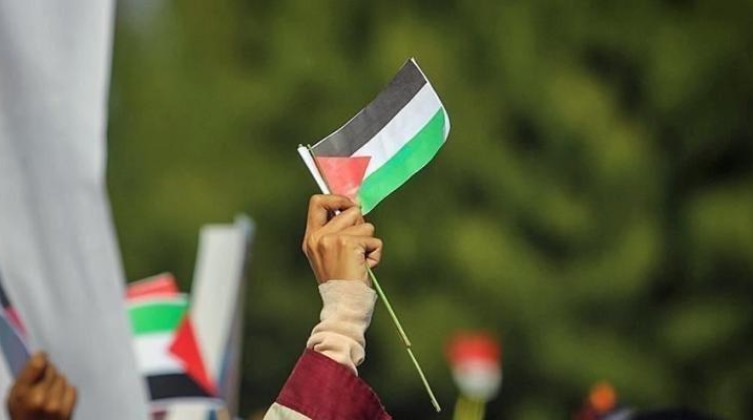 فصائل فلسطينية تنعى الشهيد أمير خليفة