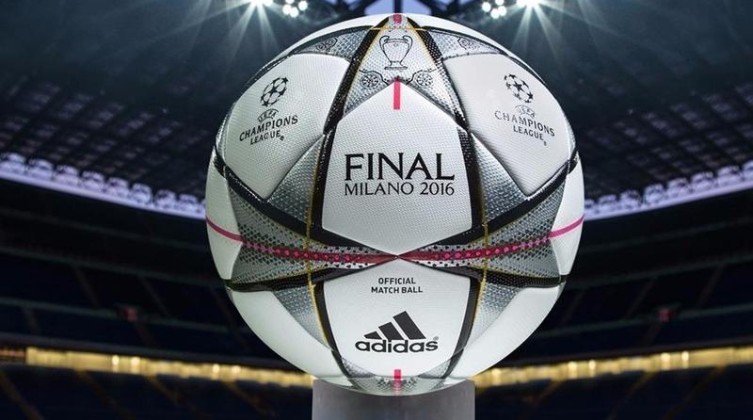 الكشف عن الكرة الرسمية لدوري الأبطال