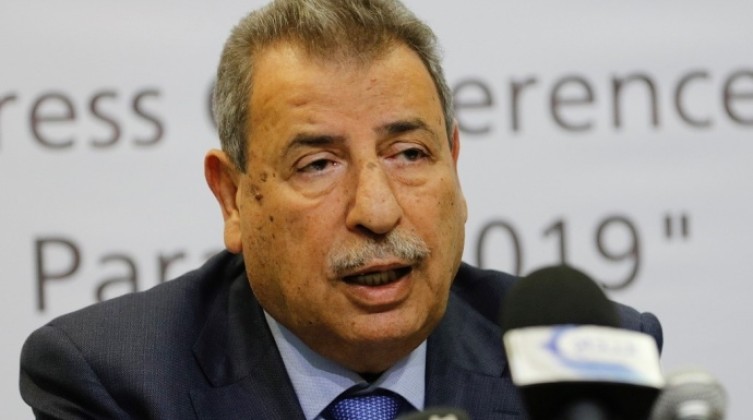 خوري: إنشاء الإسكانات للأزواج الشابة خطوة نحو مواجهة الهجرة