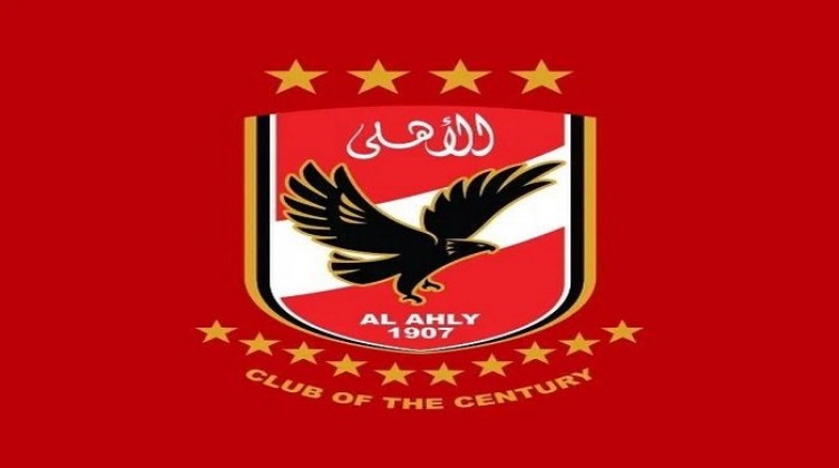 رسميًا.. الأهلي يضم لاعب الزمالك السابق