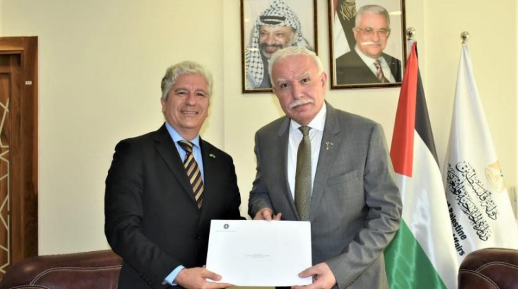 المالكي يتسلم دعوة رسمية لزيارة البرازيل