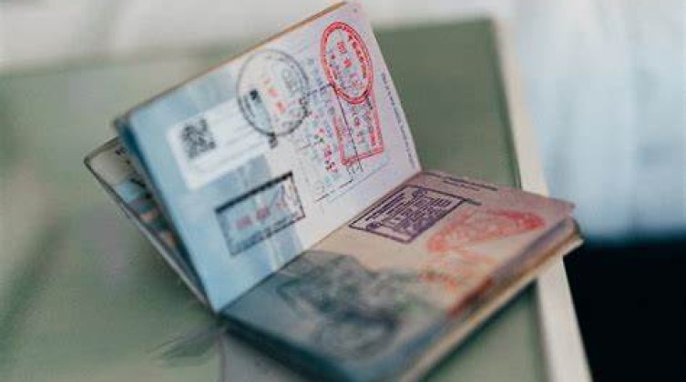 الخارجية الأمريكية تنفي صدور قرار بإعفاء إسرائيل من تأشيرة الدخول