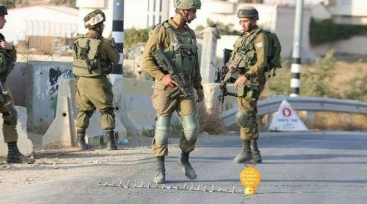 لليوم الثاني.. الاحتلال يحاصر قرية برقة شرق رام الله