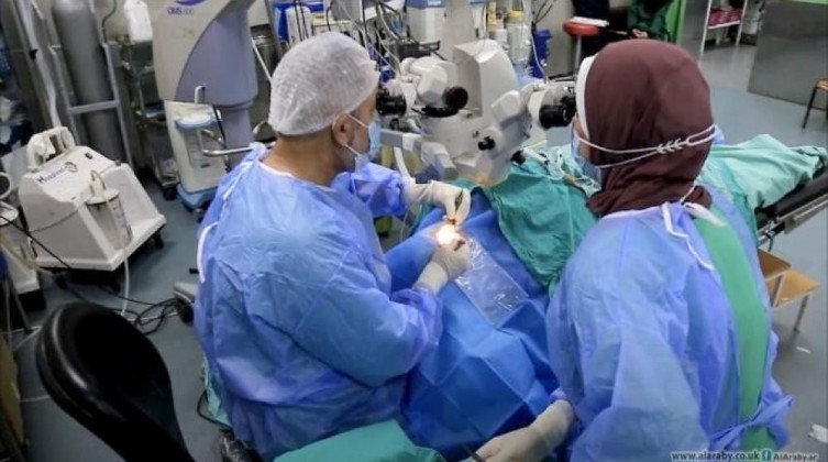 عائلة من غزة تتبرع بقرنيتي فقيدها ضمن حملة "ومن أحياها"