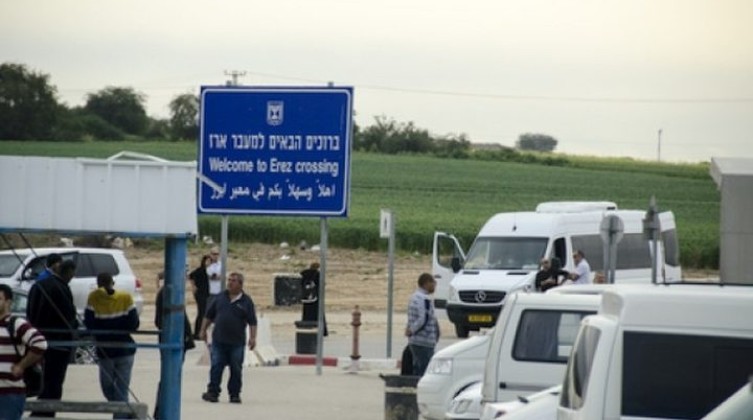 الاحتلال يفرج عن 3 شبان اعتقلوا خلال تظاهرة شمال غزة