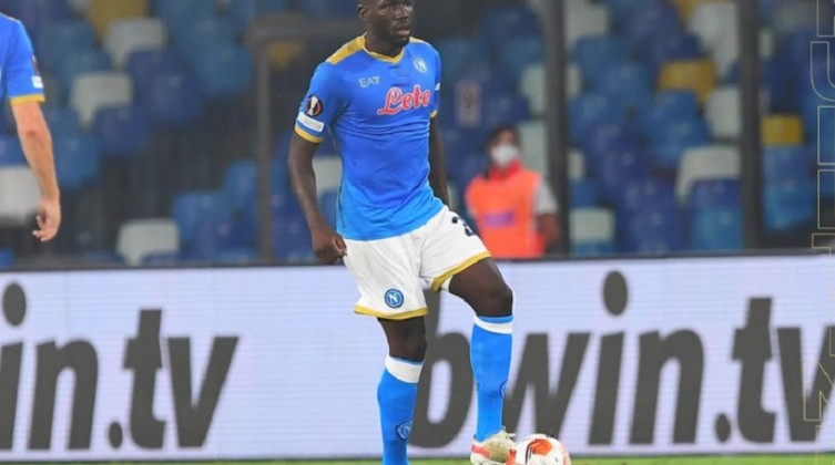 إنتر ميلان يُعزز صدارته ونابولي يواصل النزيف في الدوري الإيطالي